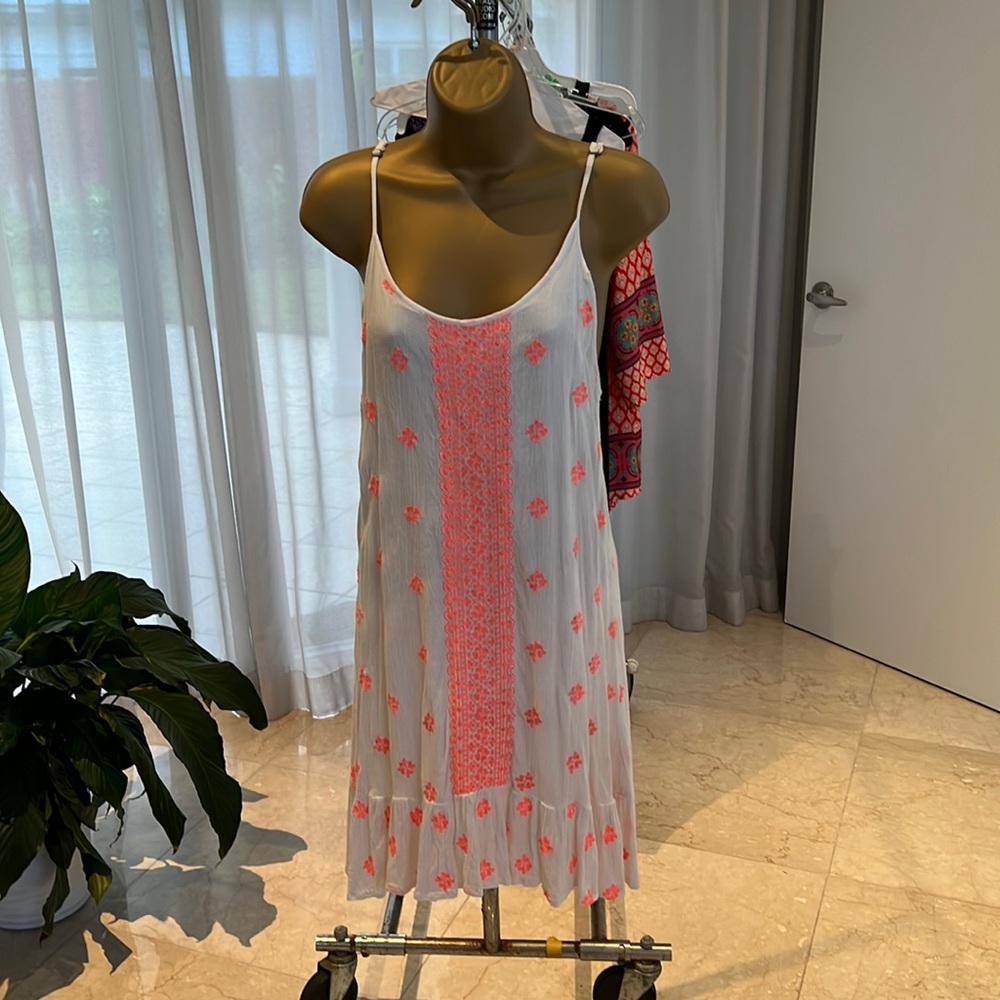 Linen sundress pink & cream color, adjustable shoulder straps and corset ties